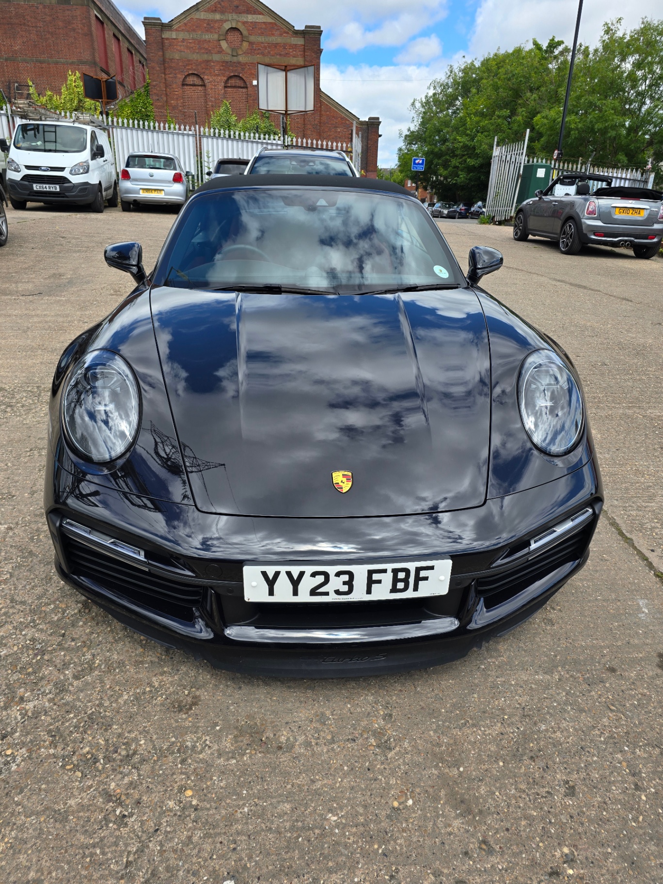 Black Porsche 911 Turbo S protected by Prime Motive